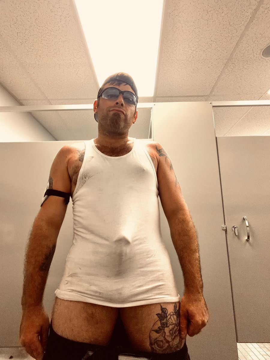 TattedFrenchie's tweet photo. This week was long and hard just like suttin else in this pic ;) @CanadianGayXXX
@Frenchgaymer
@puphawaii1
@xxx_men_pt 
@purelygayporn
@jacksgayporn
@scallysex
@new_gaywanking
@fckncom
@timpornoxxx
@queermenow
@veryguys
@elgolosowar https://t.co/06myHWDv6d
