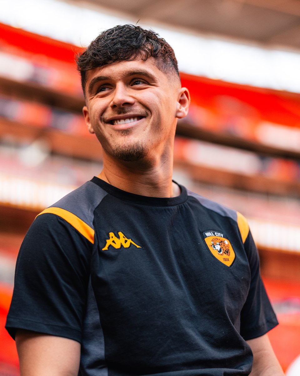 Hull City tweet media