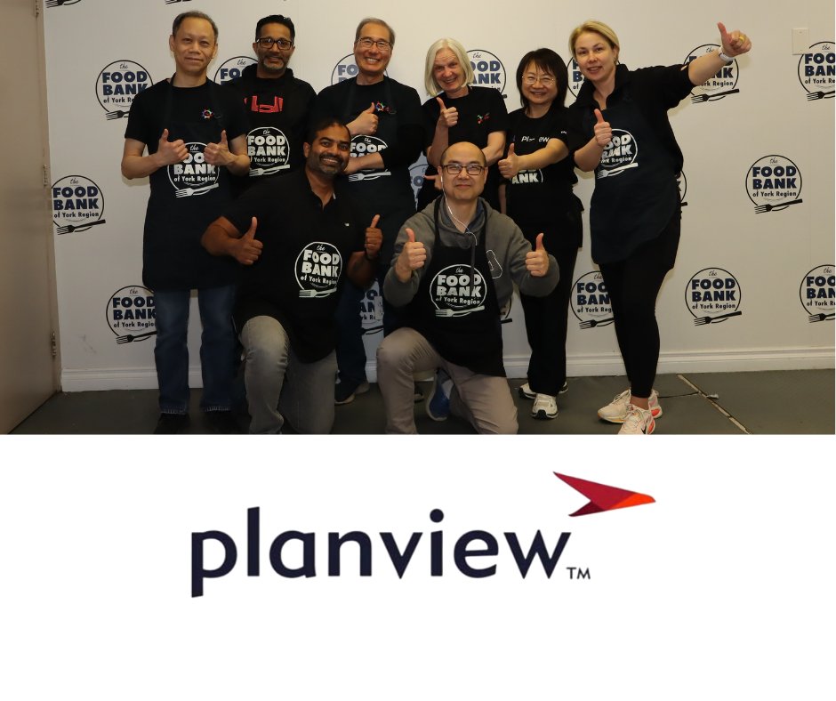FoodbankYR's tweet photo. Planview helped sort &amp; pack 1,725 lbs of carrots and approx. 216 lbs eggs as well as meat, bakery, produce, dairy, and non-perishable food items for our community partners. 
#FoodBankYR #YorkRegion #HungerHurts #CorporateVolunteering https://t.co/oAR7mBkNC0
