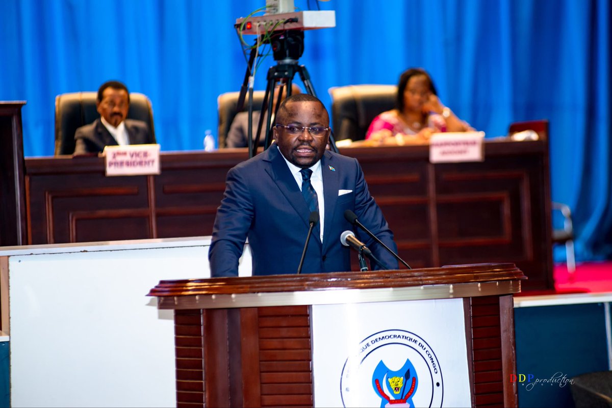 7sur7_cd's tweet photo. RDC : le député Flory Mapamboli adresse une question écrite au ministre des Finances sur la traçabilité des fonds du partenariat Sicomines https://t.co/XpkPgxyTdt https://t.co/x1rdVZtKCJ