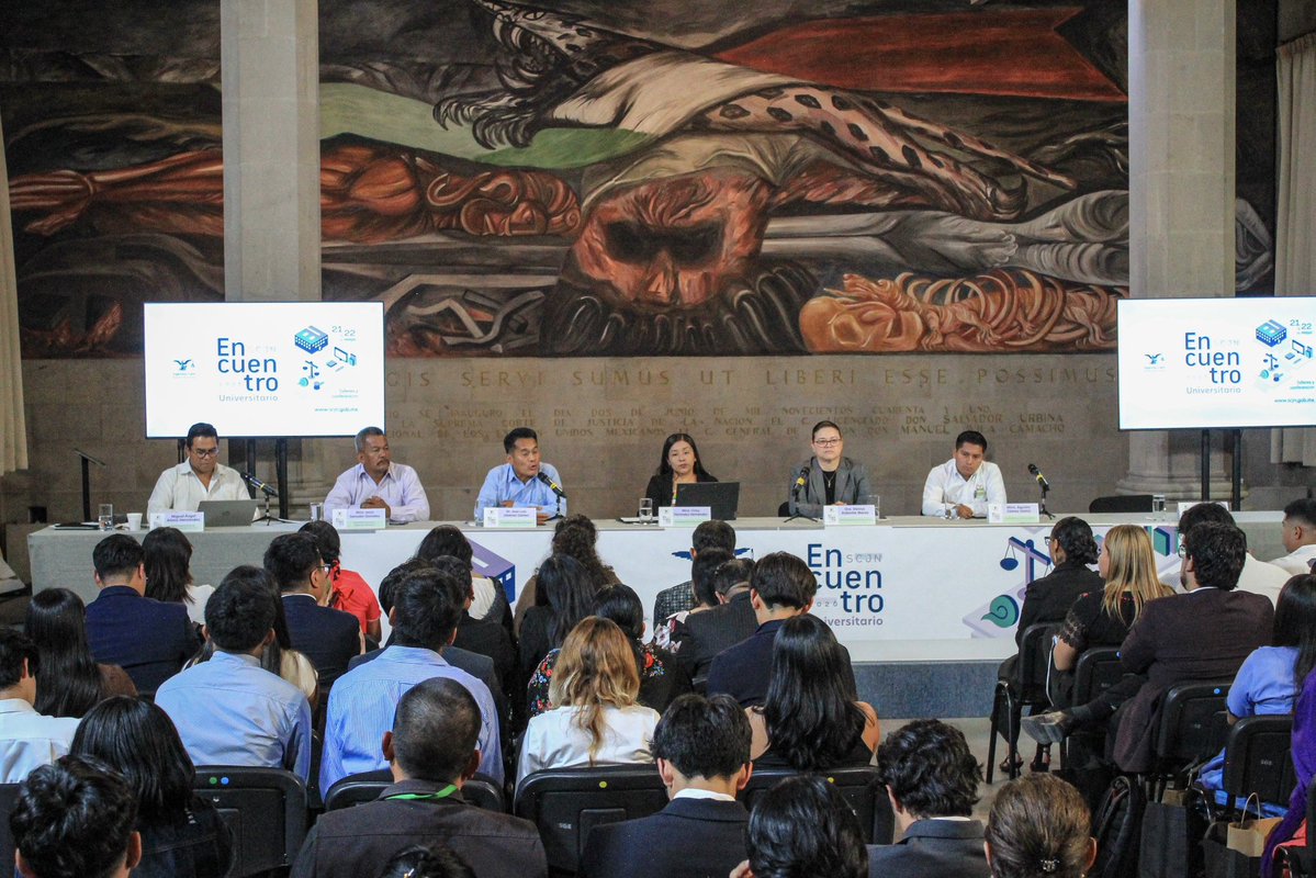 Centro de Estudios Constitucionales y SJ tweet media