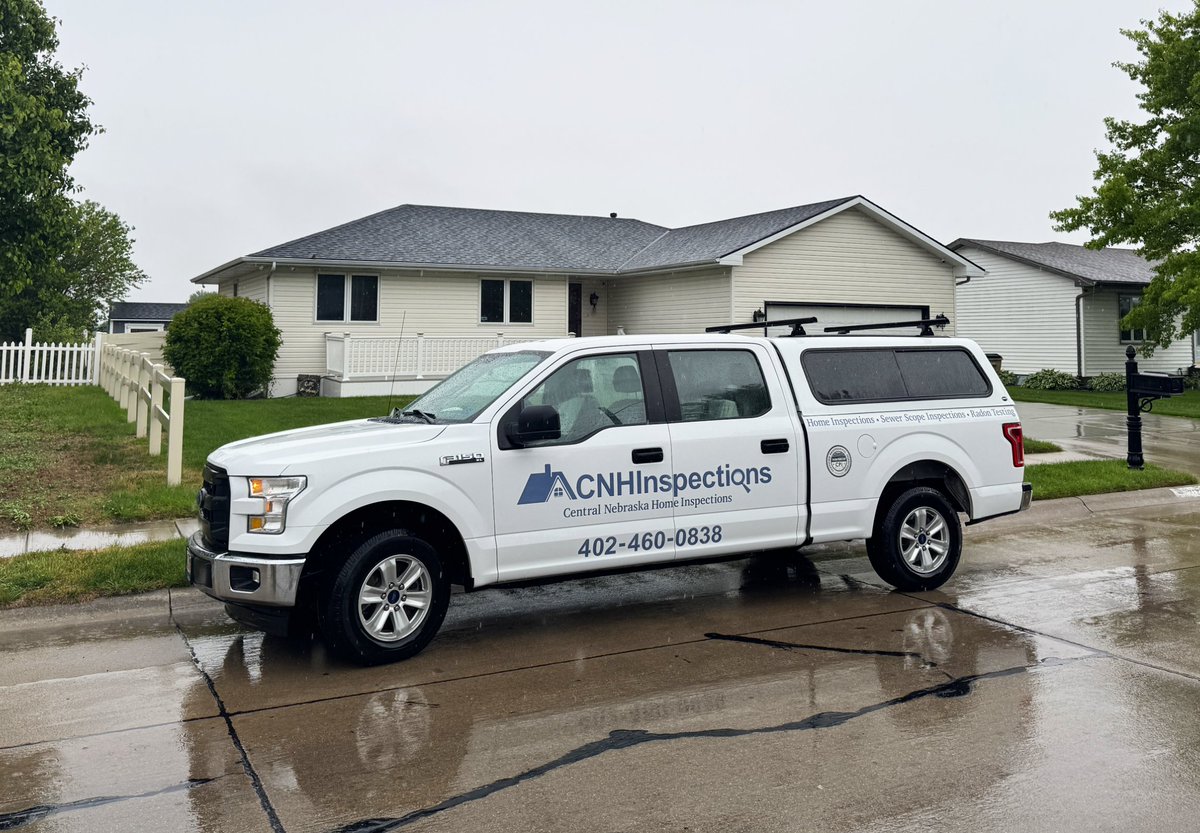 CNHInspections's tweet photo. 🌦️ CNHInspections is in Grand Island today completing a home inspection! 

👉 Thinking about buying or selling a home?
Schedule your inspection today at https://t.co/whRs9OCM7w

#CNHInspections #HomeInspection #RadonTesting #HomeInspector #VeteranOwned #RealEstate #HomeBuyers https://t.co/bOxaGYLh2i