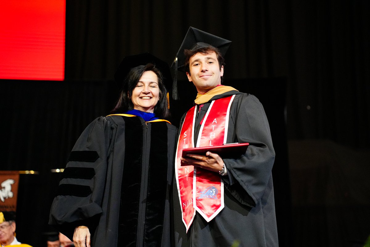 NJITMLAX's tweet photo. Congrats to our 🎓‼️

#FPO | #OGT https://t.co/O0Vq9zBLJi