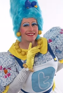 ThePantoArchive's tweet photo. *** MAGNIFICENT DAMES MONTH *** Each day this month we're going to meet one of the many brilliant dames still performing today or one from the past.
Today we're celebrating @SiBashDame 

Share your memories below!
Read more on the https://t.co/DJNRtfmCqW https://t.co/gjtHDSXEf8