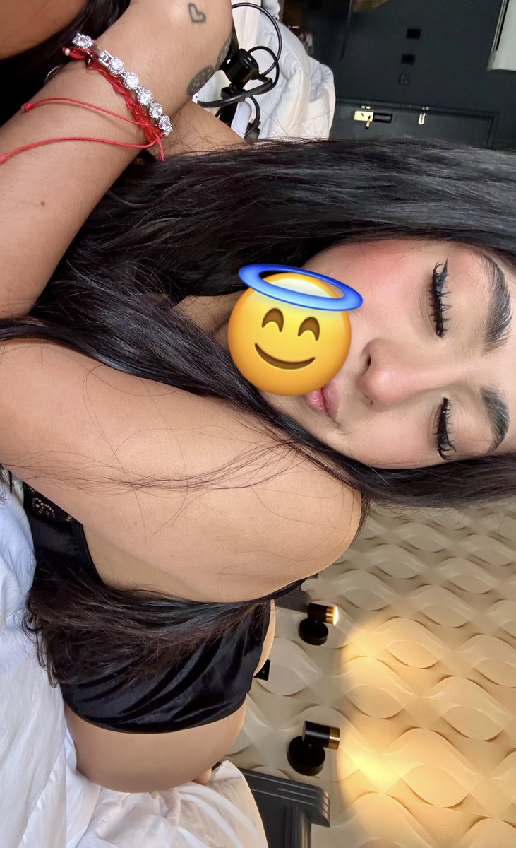 ari tweet media