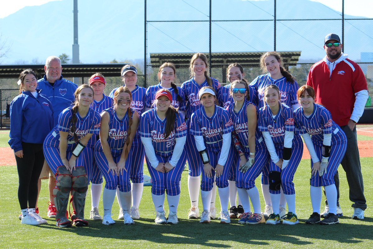 AvaCrombie_2028's tweet photo. Unfortunately our season came to an end yesterday. I’m so proud of how far my team and I have come! Now it’s time to focus for travel with @ohiomojobako

@OhioBobcatSB @Hall_J_4 @FlyerSoftball @StonyBrookSB @Nicole_Bowmann @BGSUSoftball @BallStateSB @ONUSoftball @YSUSoftball https://t.co/In2L0F5m2O