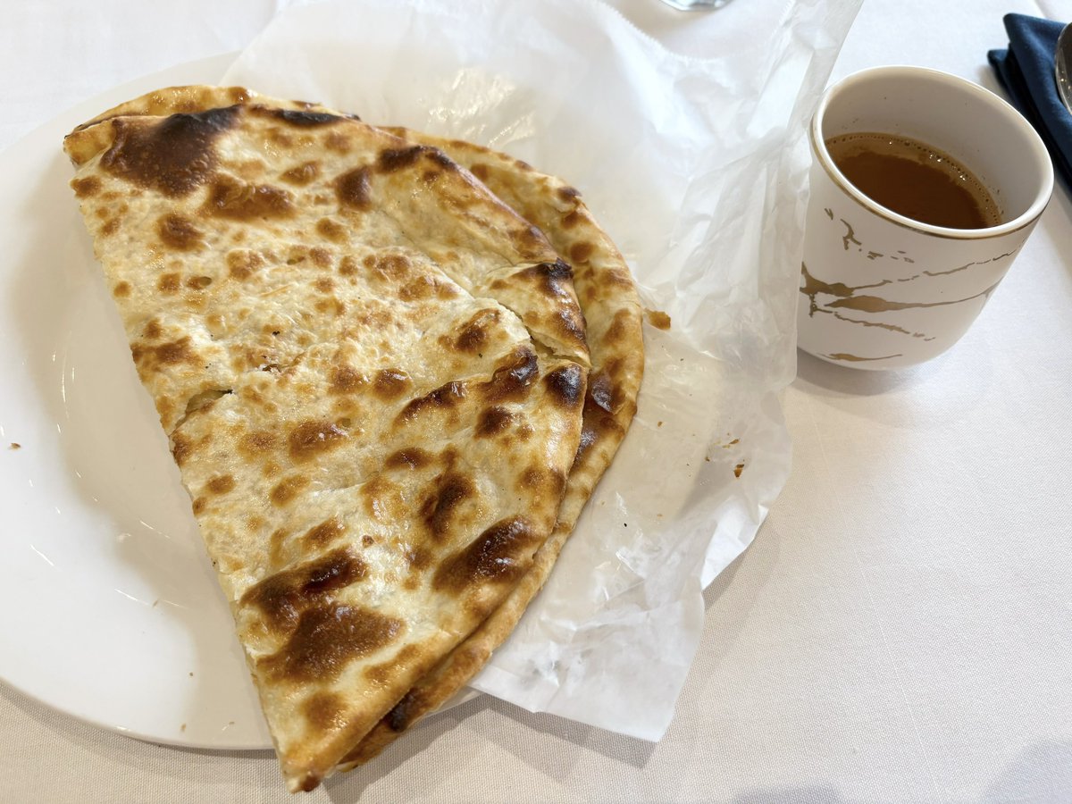 Mick_Lee_'s tweet photo. Having Masala tea and cheese Kulcha for a brief lunch (not enough)

#MickLee
#MasalaTea https://t.co/Vj3Sh3WEj2