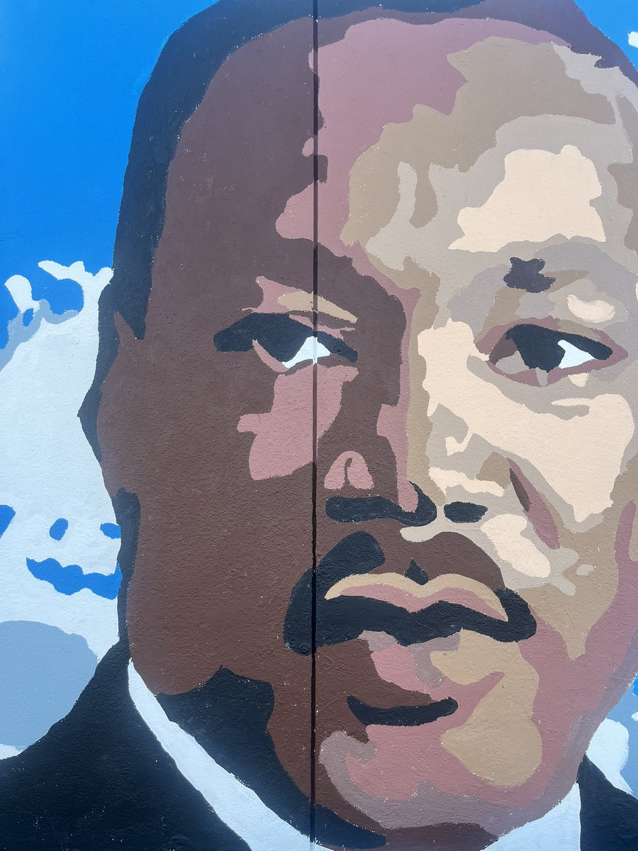 thePerfectMARY's tweet photo. #Fresno Mural by Jason Esquivel #FresnoMural https://t.co/4n9ME3DtIU