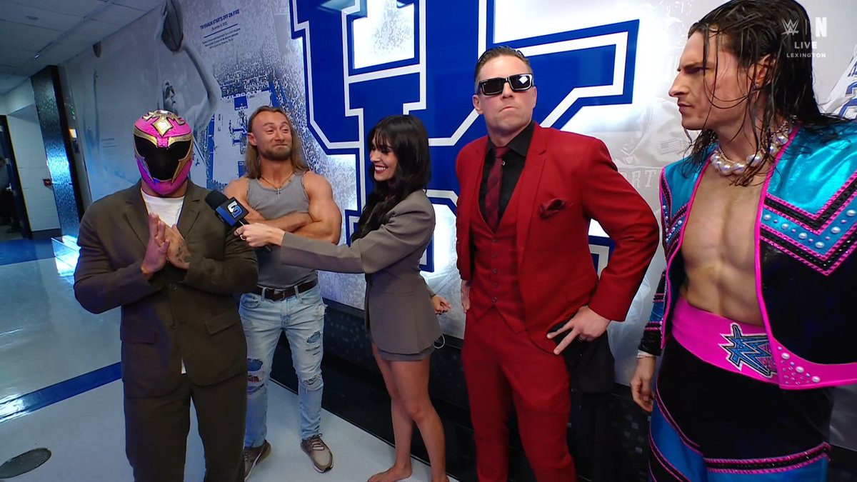 WrestleTalk tweet media