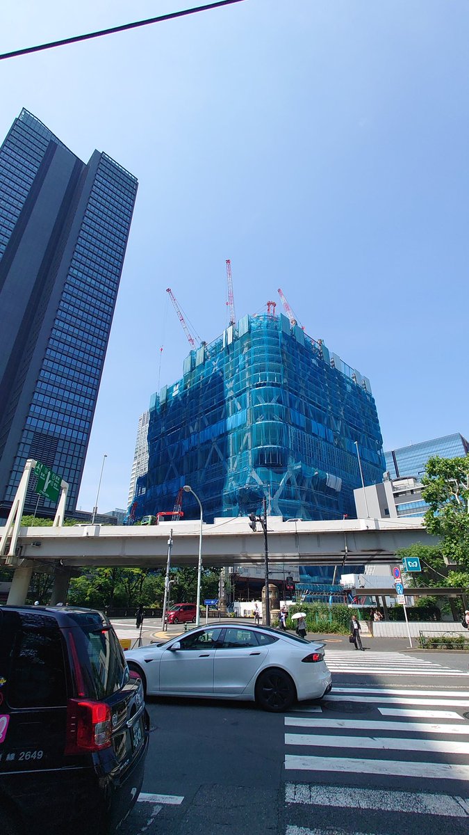 nakky_t's tweet photo. ビル建設と言えば、
竣工したら日本一の高さ(62階/385m)になる 『Torch Tower』も建設が進みます。
竣工は2028年3月とのこと。楽しみですね。
#東京散歩
#TorchTower https://t.co/Sc8EoIaMfU