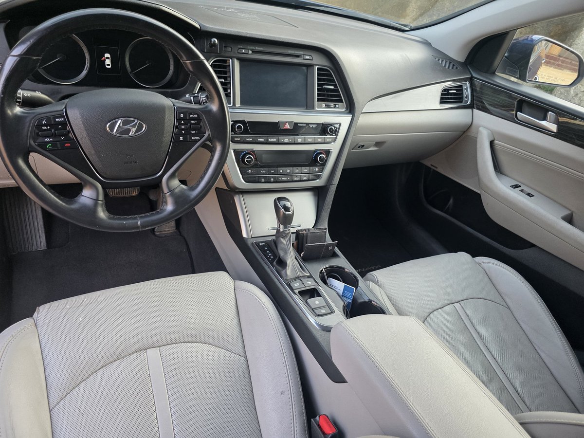 chidex07's tweet photo. 86k miles Actual. 17.8m and it comes with full tank of fuel when you buy it. Vehicle report also available on request. DM me for inspection. Location Abuja https://t.co/8VBbVh2Jqh