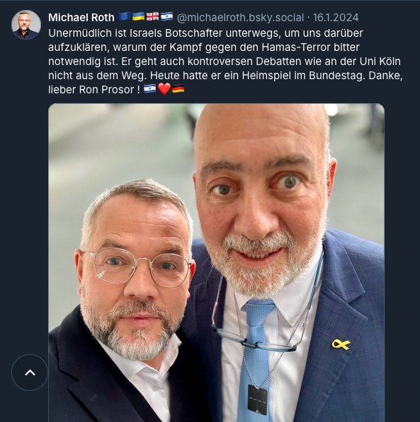 RobertJLorenz's tweet photo. +++ Libanon +++
Israel bombardiert Zivilisten im Libanon mit Weissem Phosphor ! Merz, Prosor und Beck sagen, dass wir das machen müssen weil der Iran schon seit 40 Jahren meine Freiheit hier in Berlin bedroht ! 🤡
#Iran #Gaza #Hormus #Trump #Lanz #Prosor #Beck #Peymann #Miosga https://t.co/B5XCdEyrZw