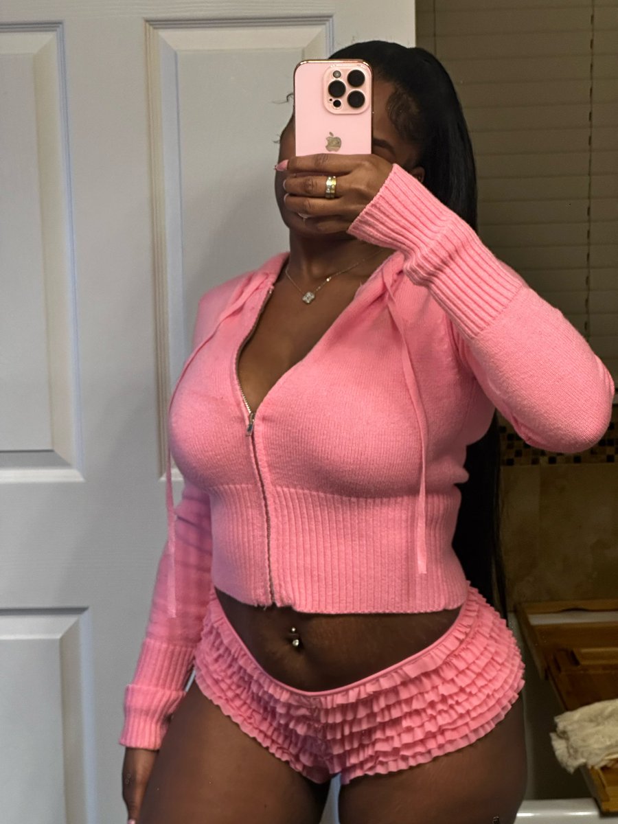 Maya Smith tweet media