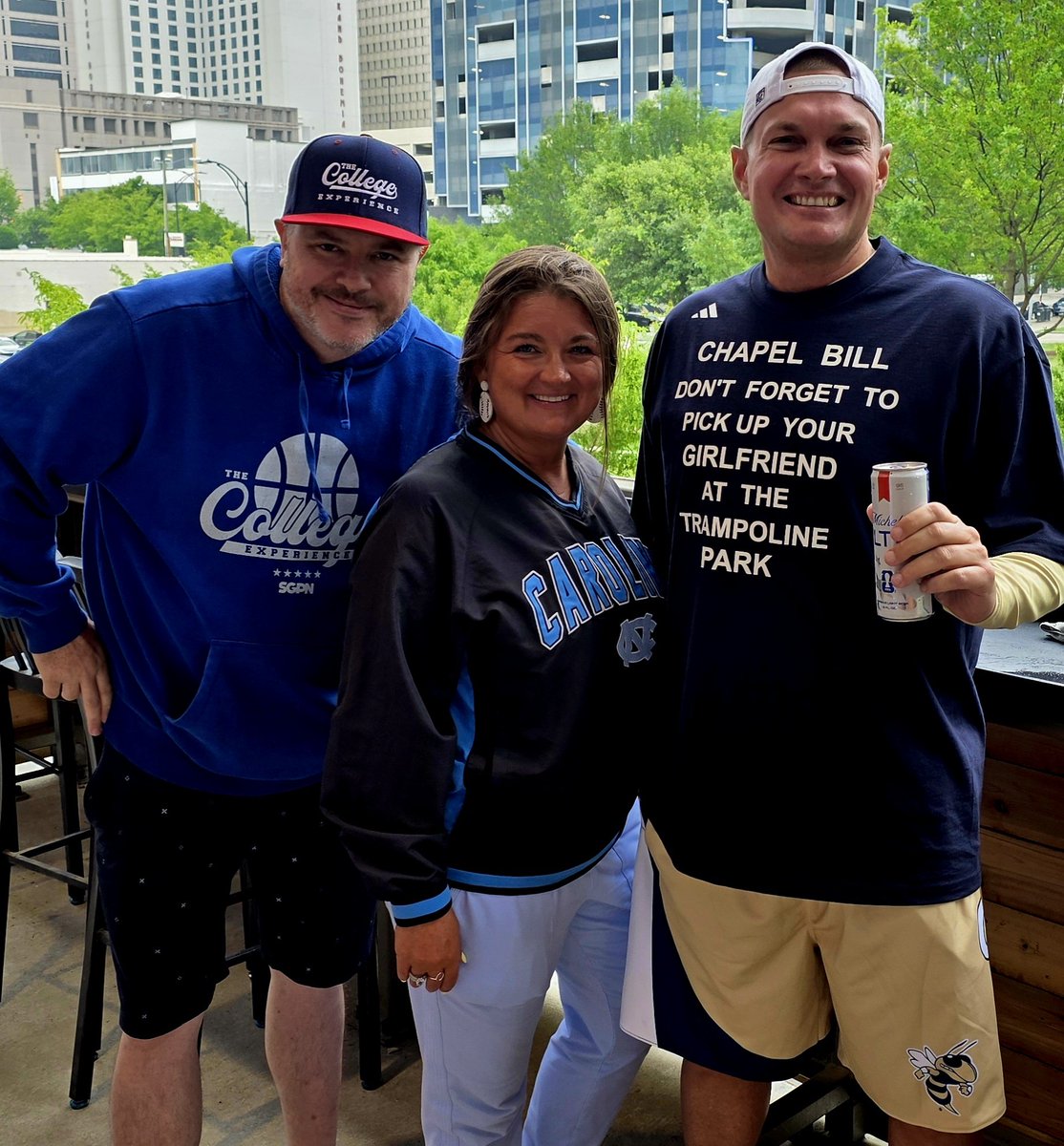 A Tailgate Report tweet media
