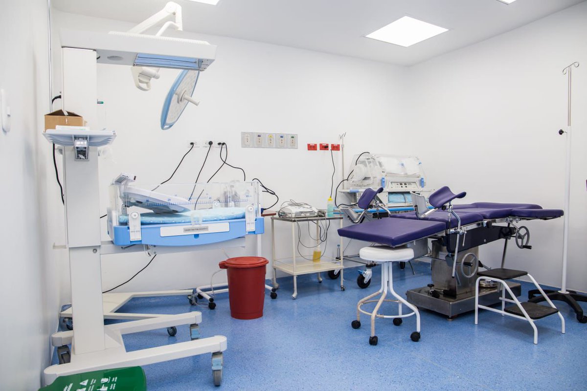 MarinaJT2's tweet photo. @RevistaSemana  investiguen antes de tergiversar y culpar a alguien que solo ha luchado por los más vulnerables, mejorando la red hospitalaria. No hayan como sacar del escenario político @carlosecaicedo https://t.co/Y3FAFdKLjS