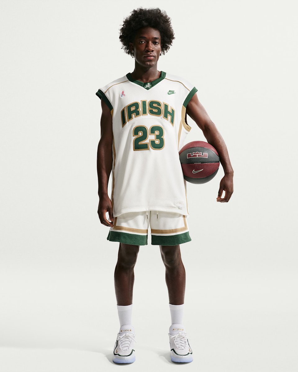 【超希少】レブロン・ジェームズ SVSMユニフォーム レブロン ジェームズ SVSMユニフォーム NBA｜Yahoo!フリマ（旧PayPay