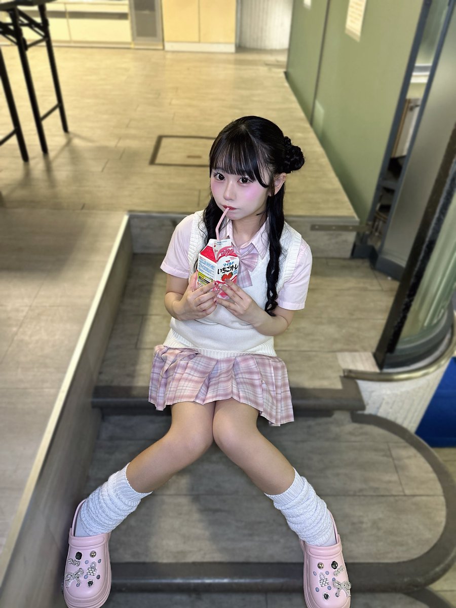 ゆきりん様♪ご確認用１枚目  ファン「甘く 33歳ゆきりん〝肩だしニット〟で大人感ダダ漏れ 可愛い子供３０枚 文房具・ステーショナリー