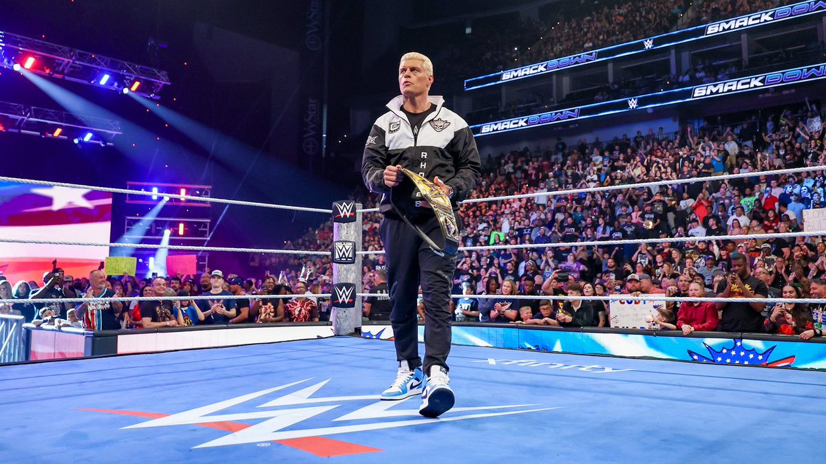 MyRhodeToGlory's tweet photo. A few weeks ago on #SmackDown, I was reminded that there are two kinds of predators in this business.

The kind that walk straight through the front door… and the kind that wait until your back is turned.

@AnIronRegimen/@TapLikeABitch decided to make his statement from behind. https://t.co/xAzU3HUQPu