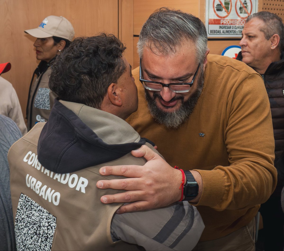 psocialmunicba's tweet photo. Desde la Secretaría acompañamos y coordinamos la capacitación de Constatadores Urbanos, una iniciativa que brinda herramientas y conocimientos a cordobesas y cordobeses que cumplirán este rol. https://t.co/kDDfBuyUUY