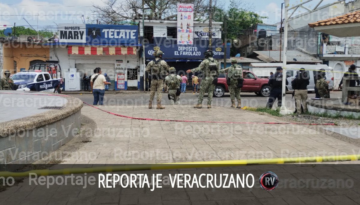 ReportajeVer's tweet photo. TERROR FRENTE A PLAZA GARIBALDI: ACRIBILLAN AL DUEÑO DE “EL FAROLAZO” Y DESATAN PÁNICO EN PLENO BULEVAR DE POZA RICA
https://t.co/eoDTCOR9gC
#PozaRica #Veracruz https://t.co/yFtY4ela76