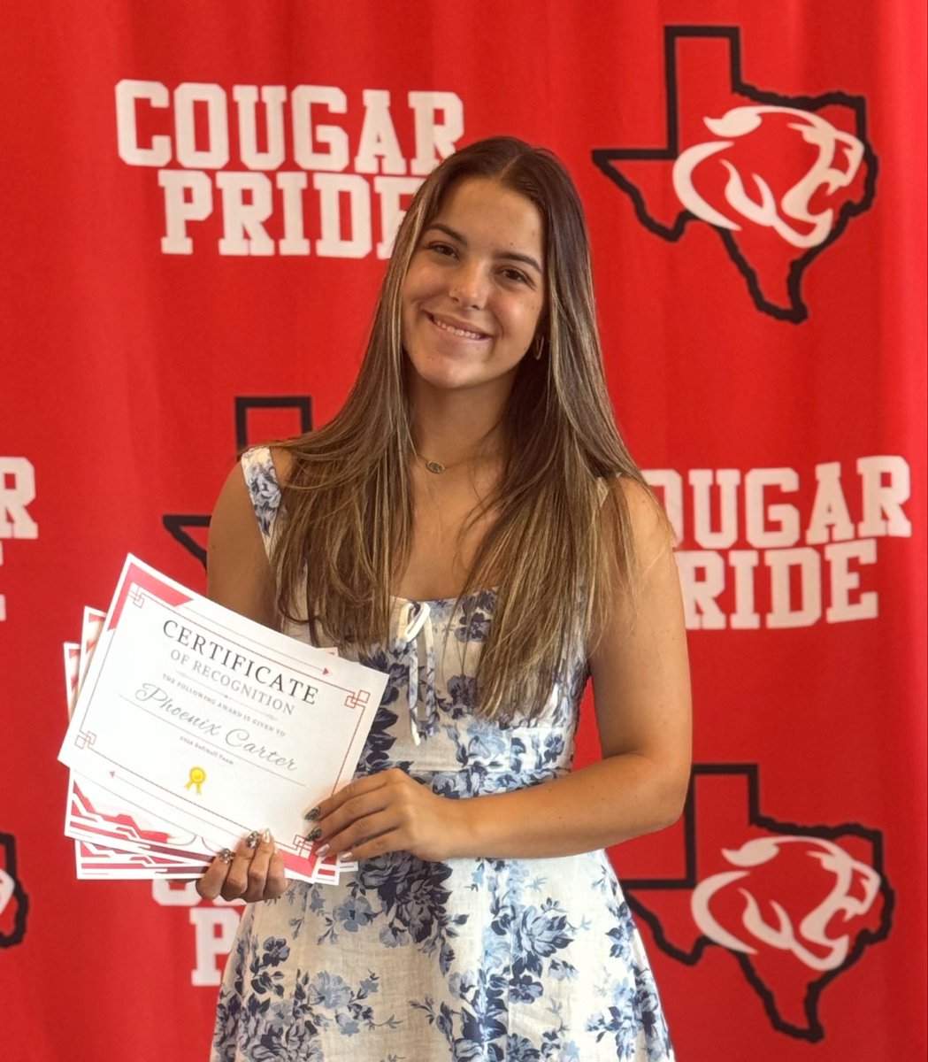 PhoenixCarter09's tweet photo. Thankful to be selected as 2nd Team All District 18-5A Catcher and receiving Academic All District. Thank you to my coaches &amp; team mates for your support. @Crosby_Softball @AMAH_Herrera @Estrada71Ray @_CoachAnthony @CiscoCollegeSB @TXPrepSoftball https://t.co/RUkK0sUKLu