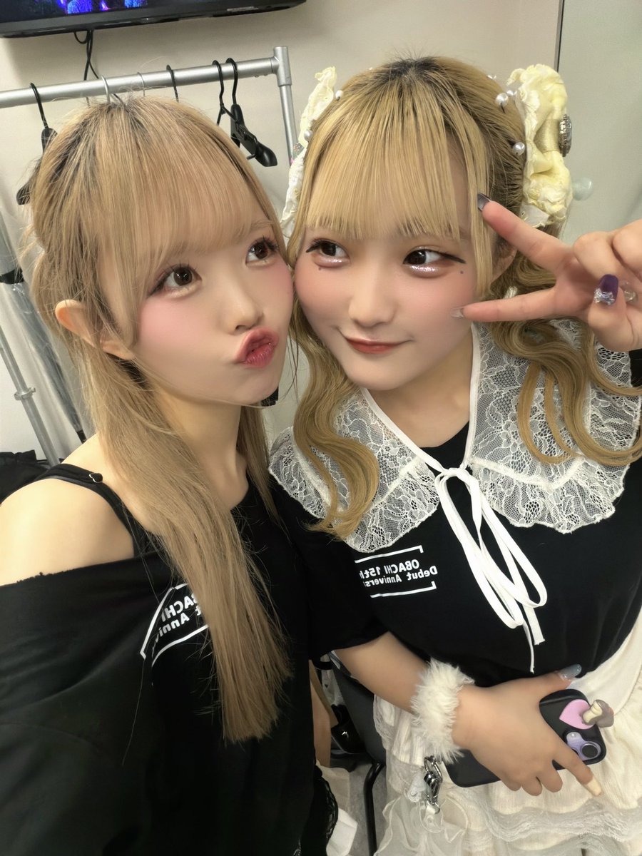 おはよう☁️ #おばちフェス でありかちゃん💜と、きょか🩷と、たに