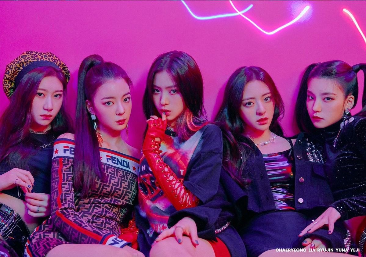 ITZY BASE tweet media