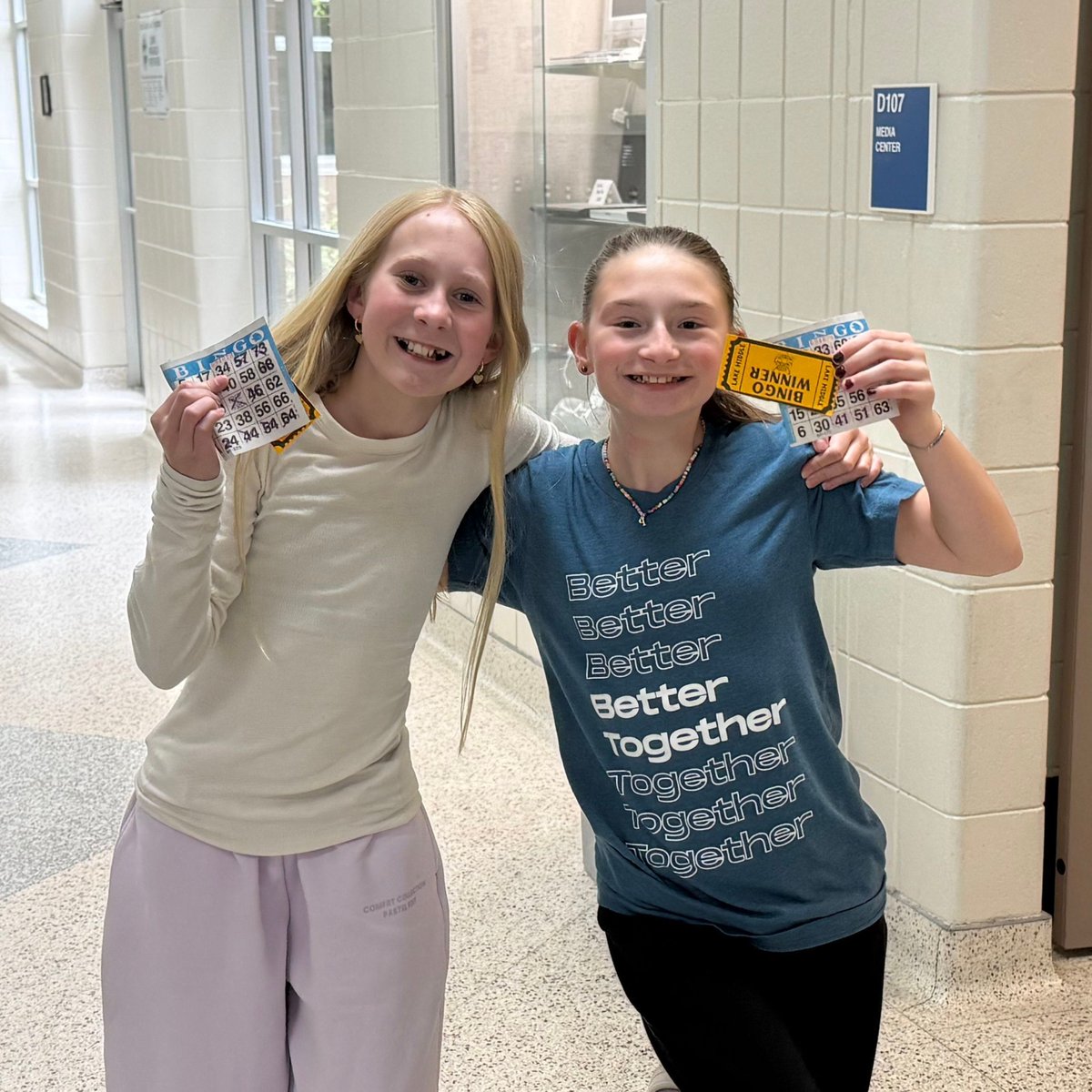 Lake Middle School tweet media