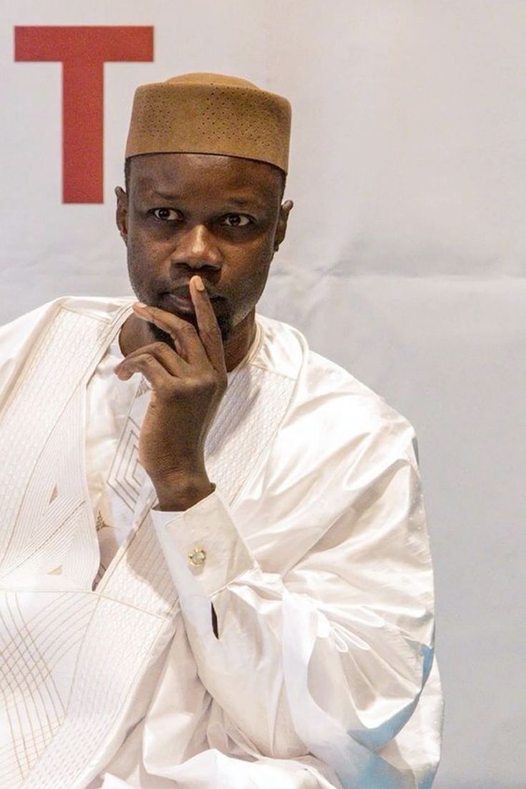 VAN MUTOKA tweet media