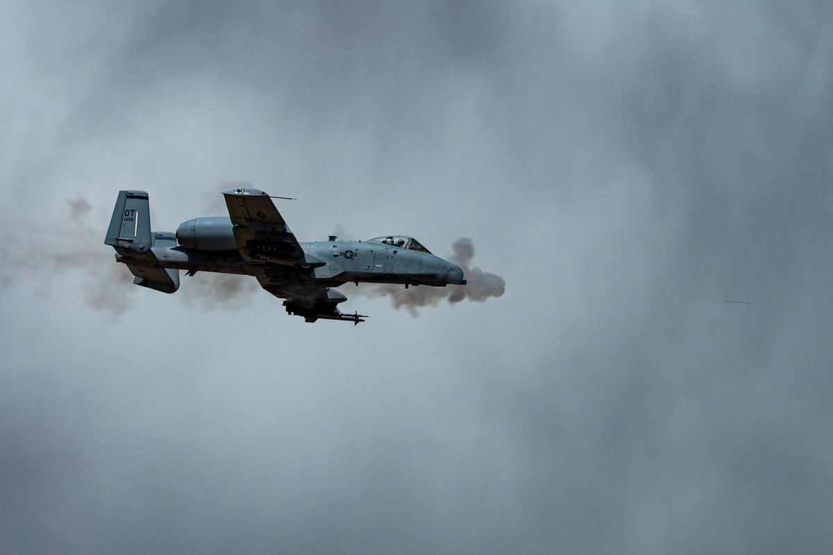 A-10 Thunderbolt II "Warthog" tweet media