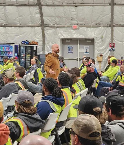 Mchertock's tweet photo. The #suicide rate among U.S. #ConstructionWorkers is twice the national average. Important programs train employers &amp; employees on the skills to help colleagues in crisis. My latest for @ECmagdotcom: https://t.co/AQbn8GVETY #SuicidePrevention #MentalHealth #MentalHealthSupport https://t.co/ak77KMxfzC