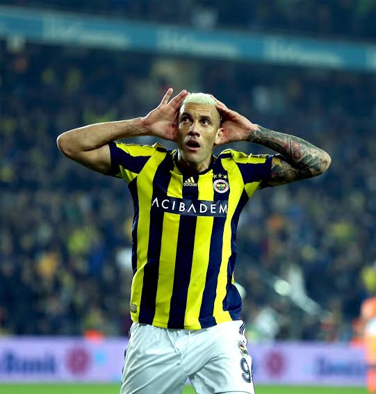 Erzurumlu Ester ¹⁹⁷² tweet media