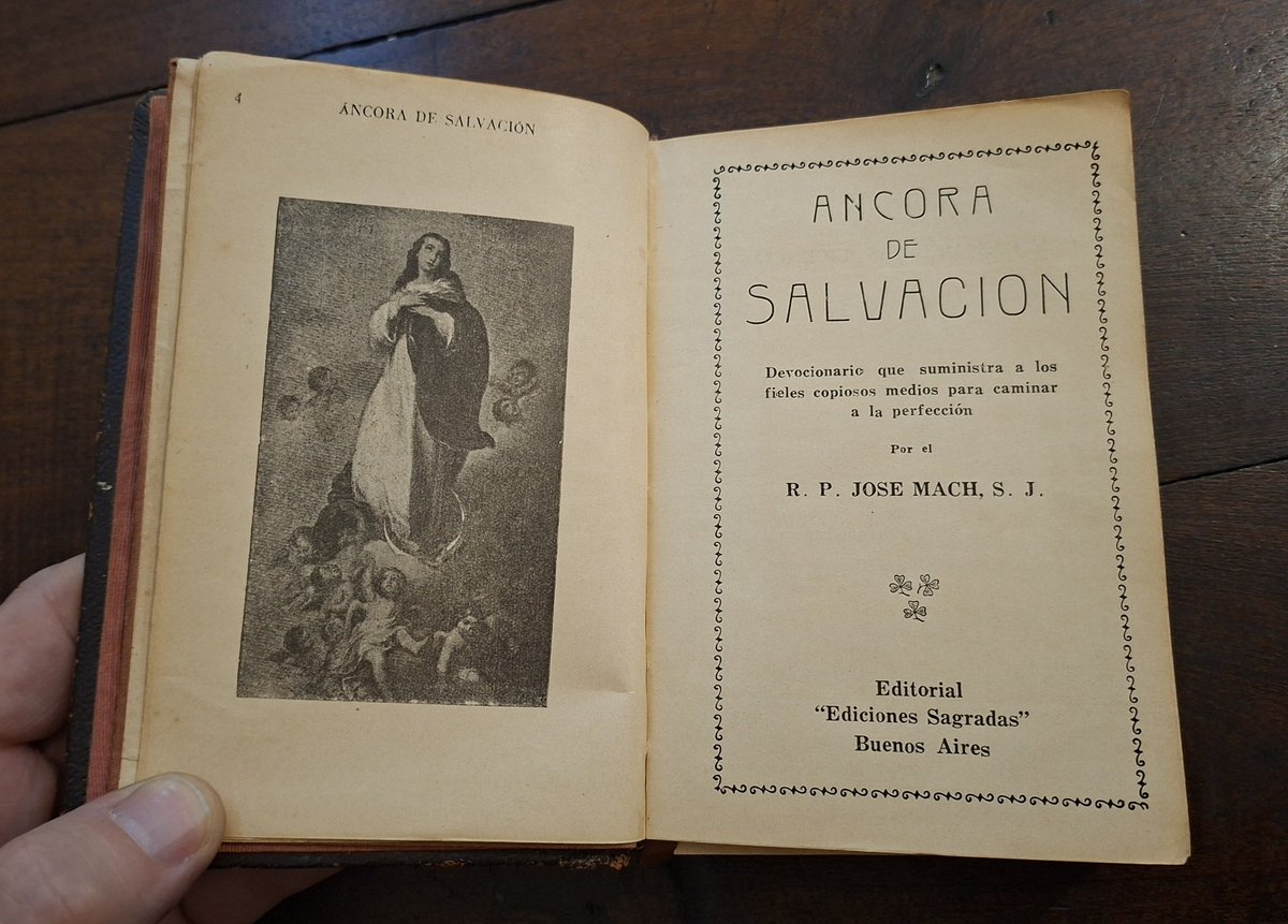 TEOFOROS's tweet photo. ¡Miren lo que encontré entre mis libros, no tenía ni la más mínima idea! 🙏❤️🕊🔥 https://t.co/6QTeugWNgr