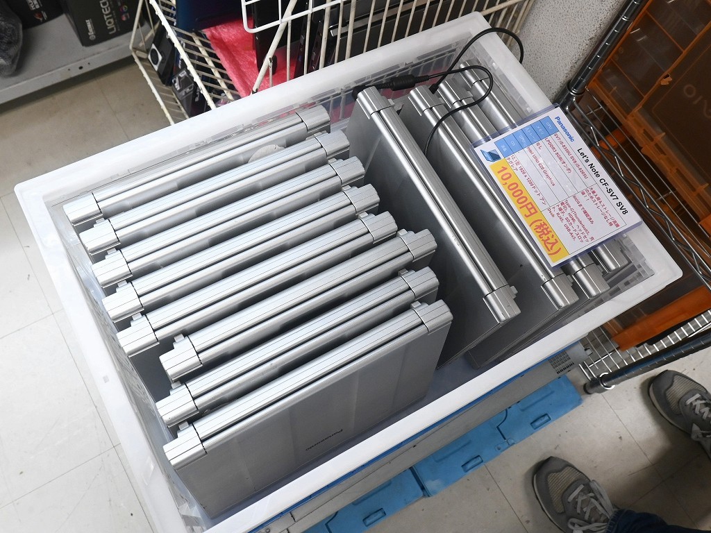お買い得中古品情報) ストレージ非搭載のジャンク「Let's note SV7/SV8