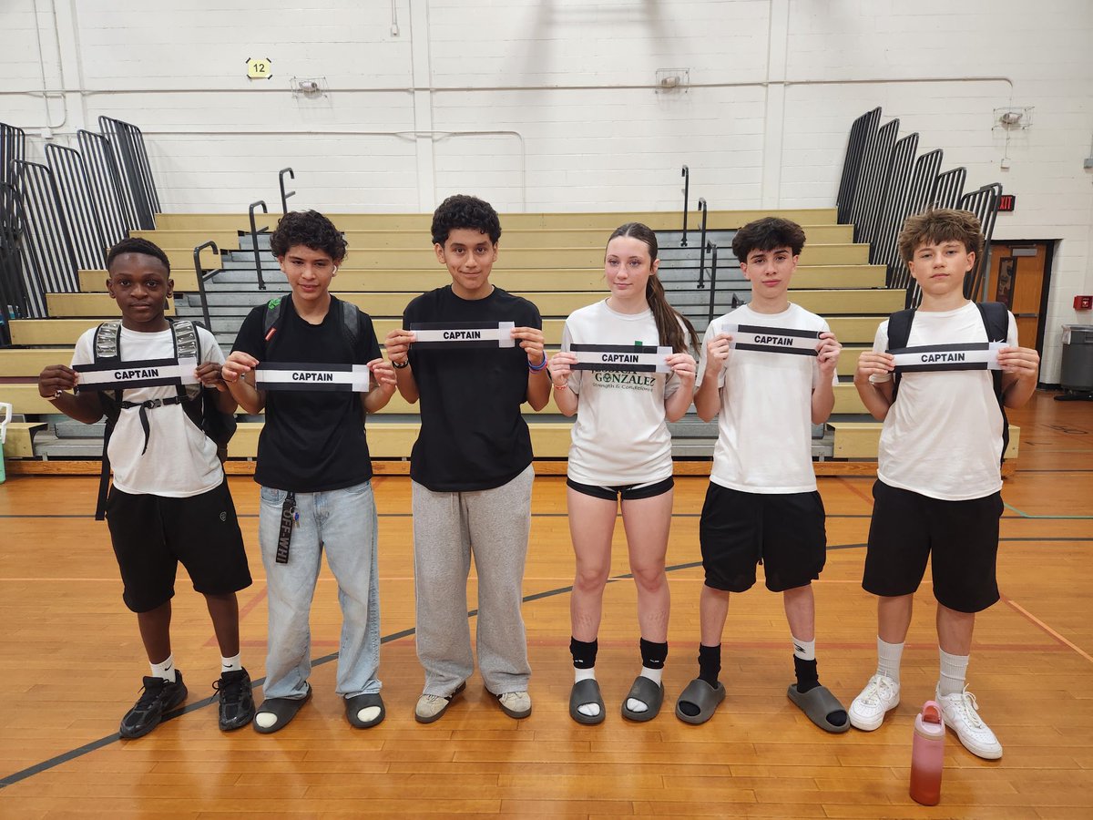 HTSD_Grice's tweet photo. 8th graders showed UP this week. ⚽🏀 From the Soccer Gauntlet to the Grice Gauntlet Basketball Bracket tournament, these Gladiators brought the heat. 💛🔥 https://t.co/2Pdv0rXq0a