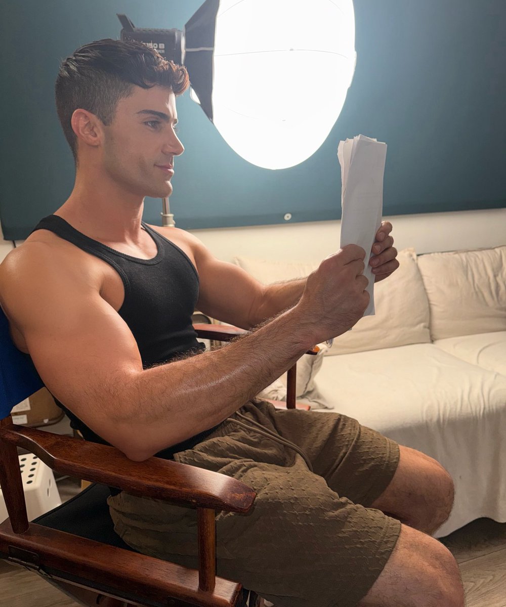 maxehrich tweet media
