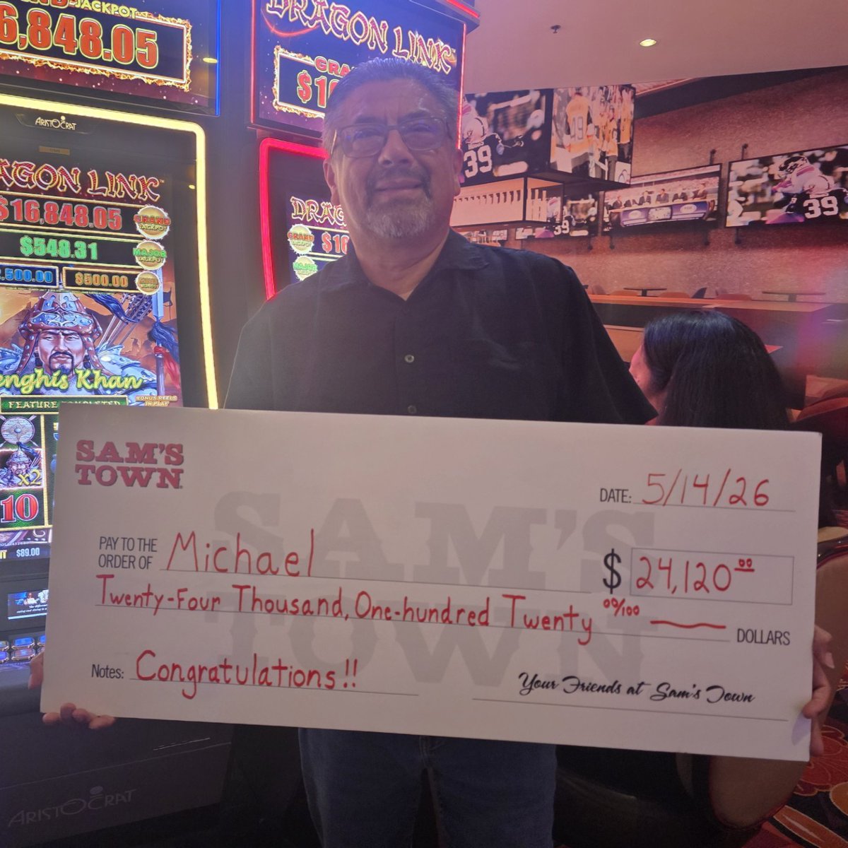 samstownlv's tweet photo. We may be late with sharing this awesome win with you, but Michael's windfall was right on time! Congratulations on your $24,120 win, Michael! https://t.co/te8WZcZ0dL
