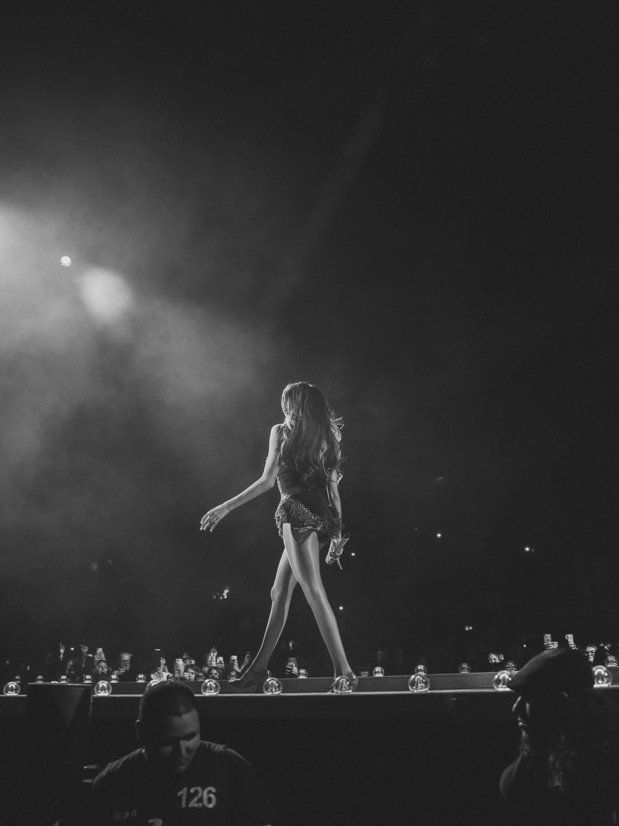 Madison Beer HQ tweet media