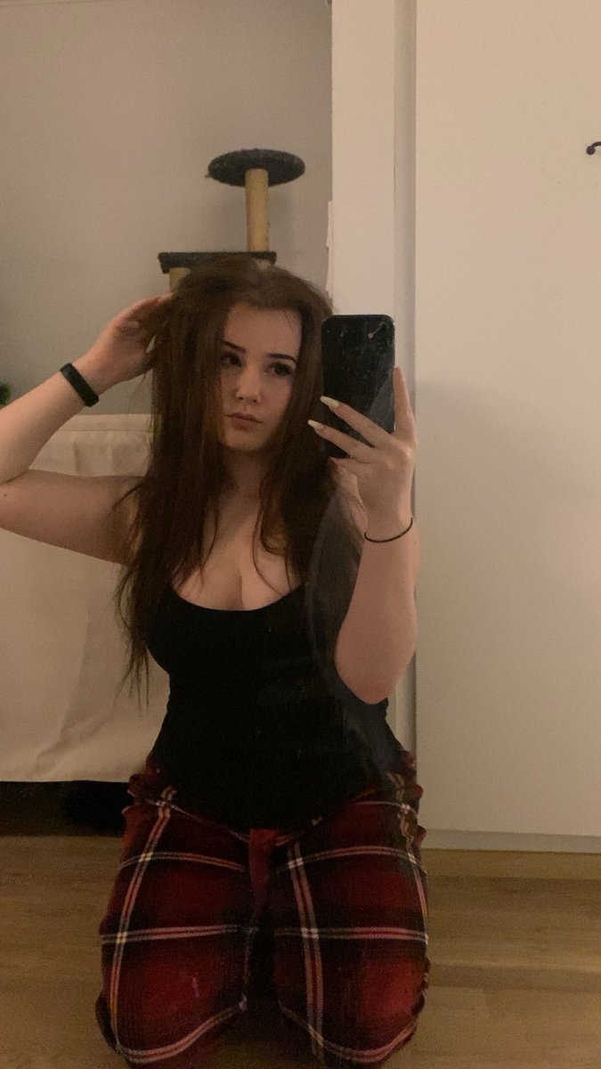 Ryppymummo tweet media