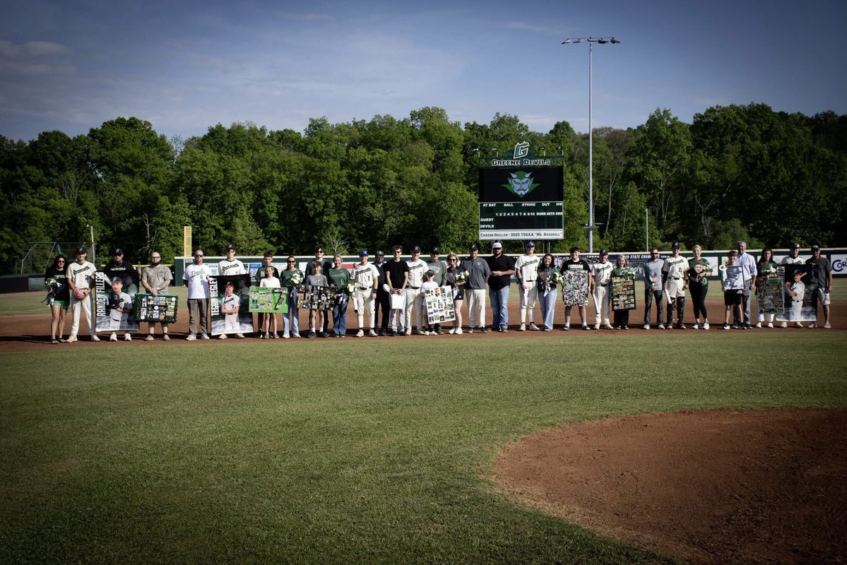 GhsDevilsBBall's tweet photo. This class didn’t uphold the standard. They raised it! 
Thank you class of ‘26!⚾️💚
4x District Champions
3x Region Champions
4x Sectional Champions
2x State Champions
1 State Runner-Up
1 State Final Four
2x 30+ win season
1 40+ win season 
139 wins (Most by a class at GHS) https://t.co/XaEC1m68kz