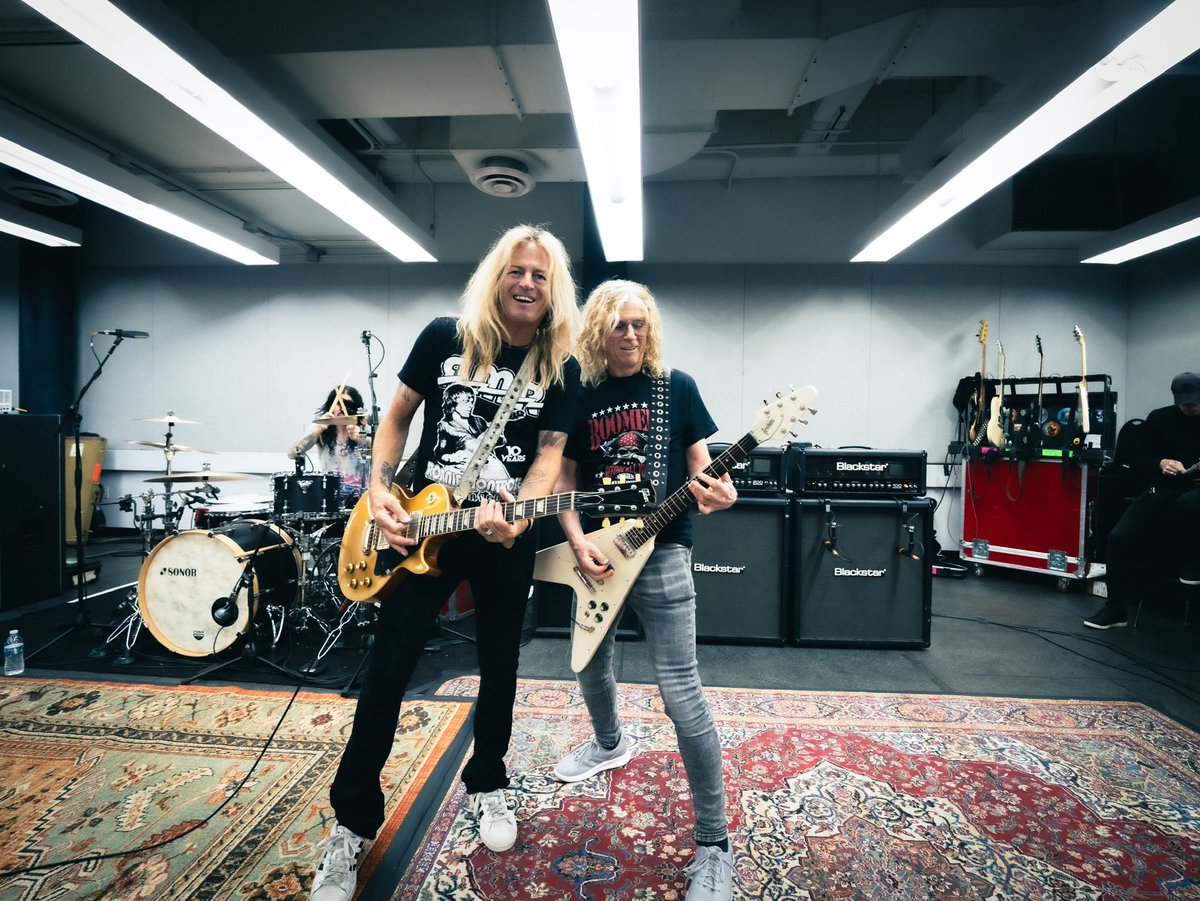 TheDeadDaisies's tweet photo. It’s a wrap for the second day of rehearsals and oh boy we had FUN 🎸🎶

#thedeaddaisies #purpledaisies #rehearsal https://t.co/IDTpoS33Ss