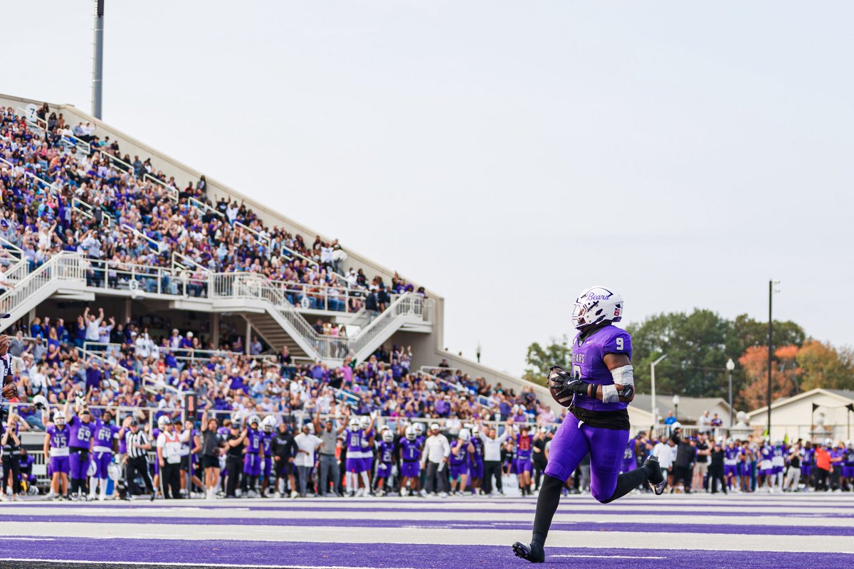 BlazeBarista's tweet photo. 106 Days Until We Are Back In Estes Stadium For Our Home Opener !! 

#BearClawsUp 🐻 #PackEstes 🏟️ https://t.co/QqrxjfSzxd