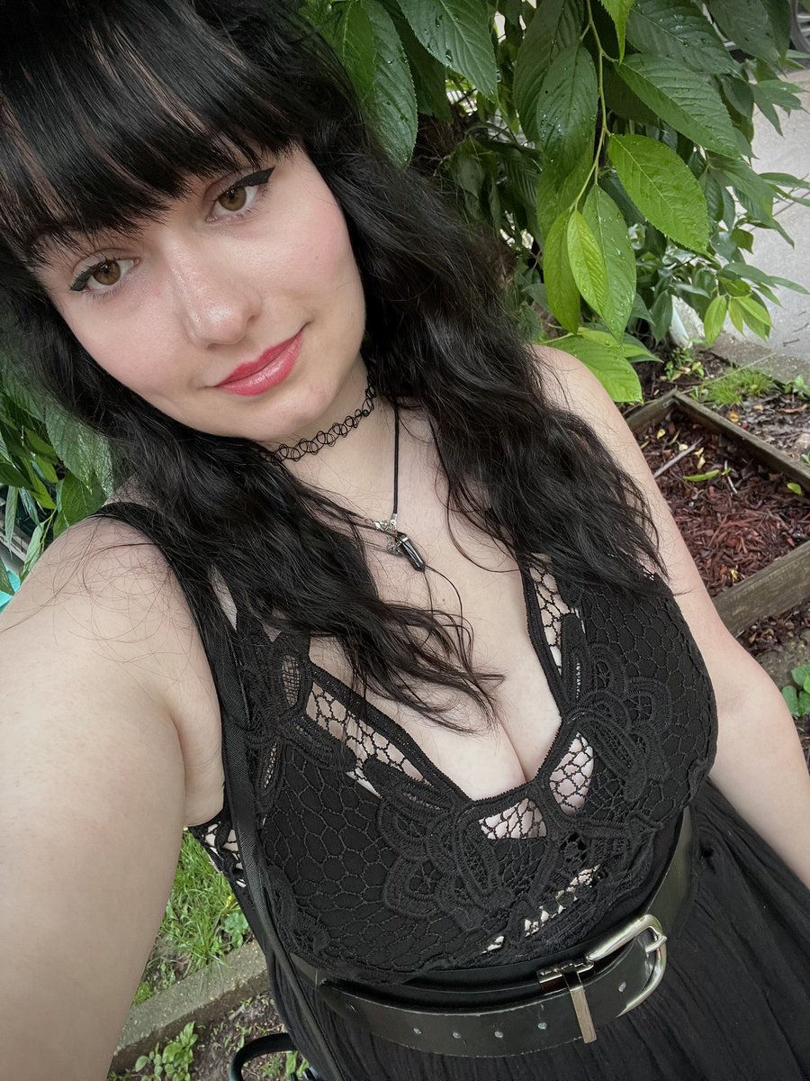 Elizabeth Moon tweet media