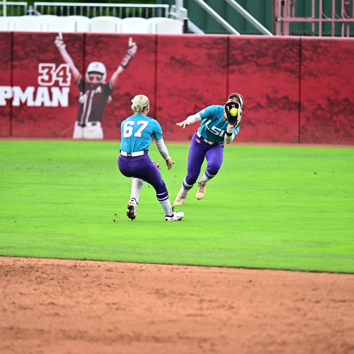 LSU Softball tweet media