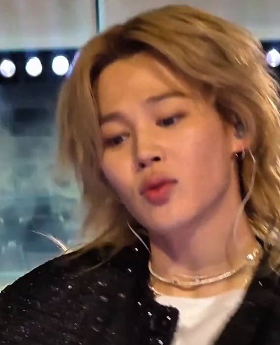 ๐ฏ๐๐๐ข๐ฉ๐๐ฅ๐ โน๊จ tweet media