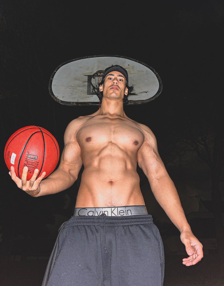 brownboyfit tweet media