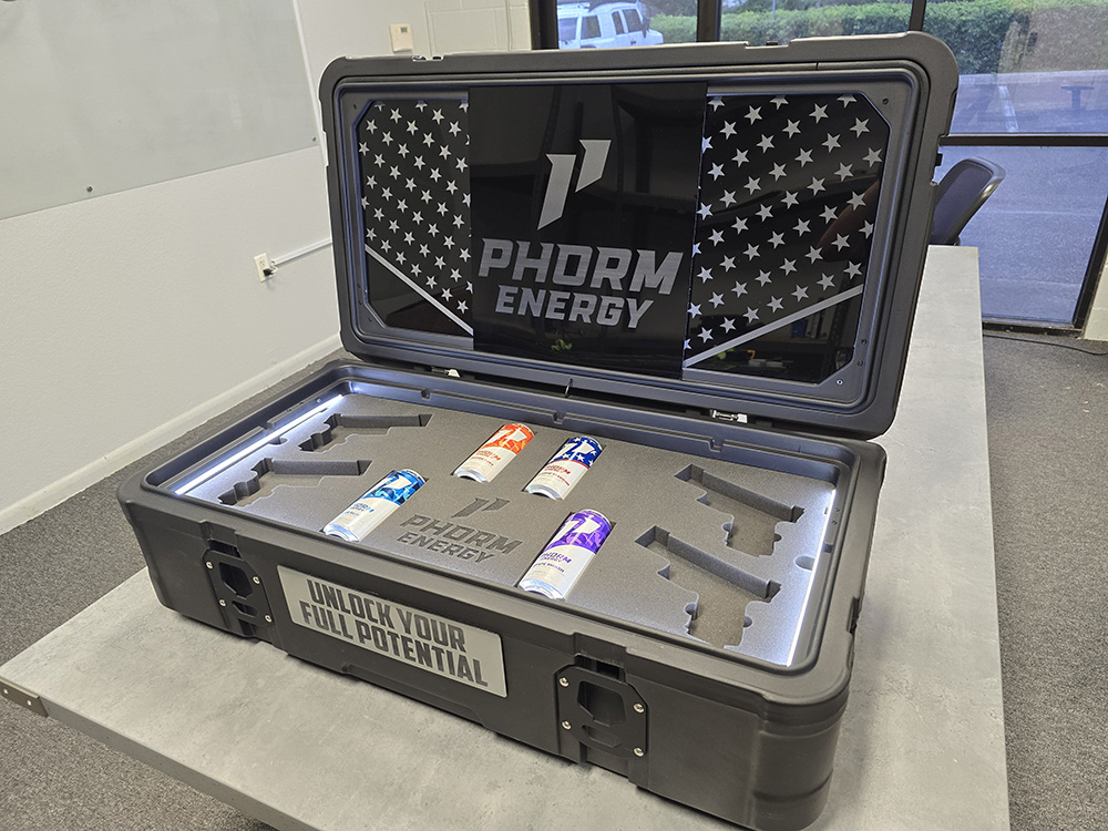 TK422_Customs's tweet photo. Custom crates. Custom energy. 💥 This Phorm Energy Glock &amp; AR display from TK422 Customs shows how we build next-level displays for every sector of the market — from tactical to lifestyle. Ready to create your own? #Glock #AR15 #CustomDisplay #FirearmsDepot #PhormEnergy #EDC #2A https://t.co/lmRb1p0wX6
