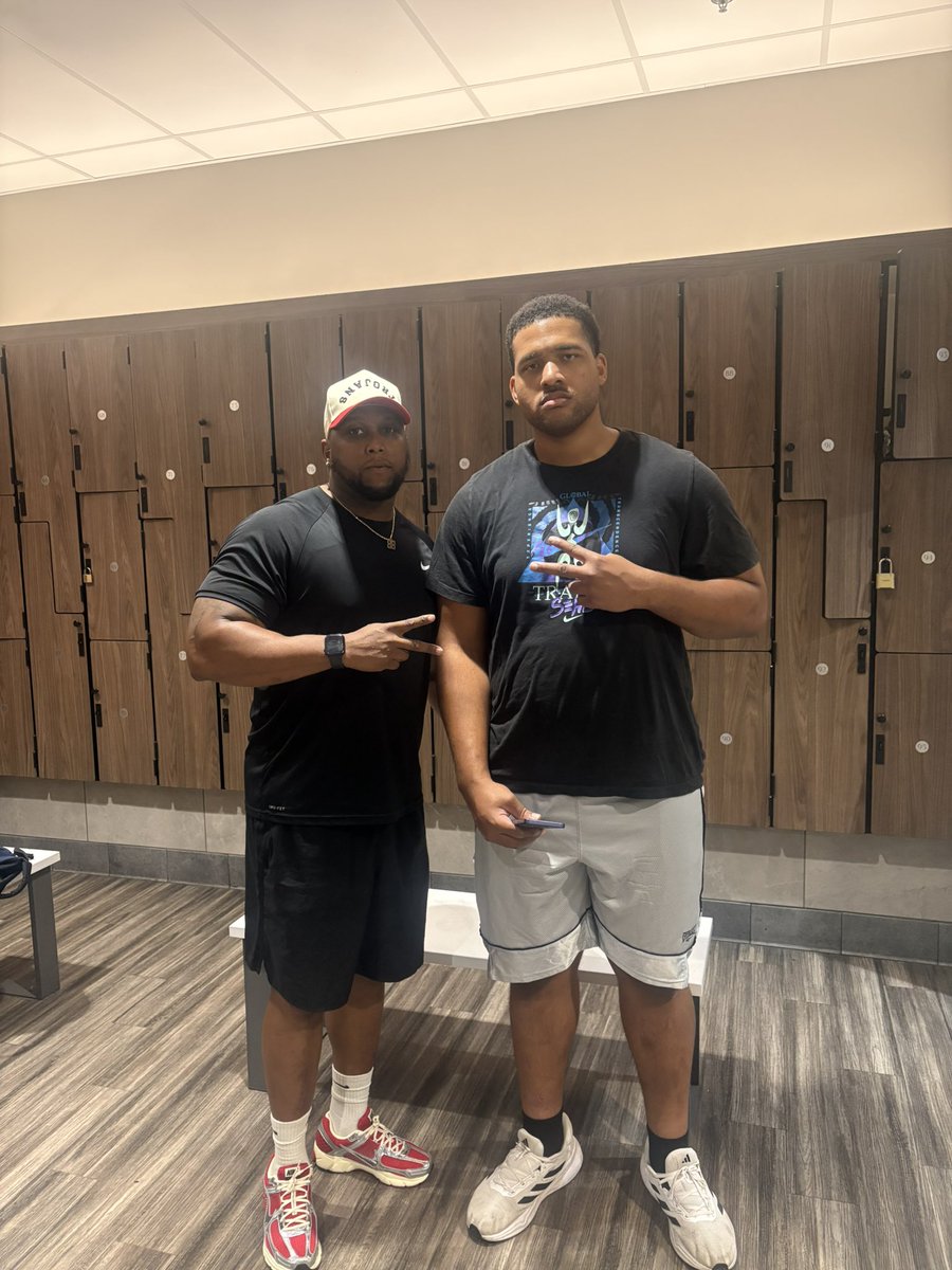 Devin Mays tweet media