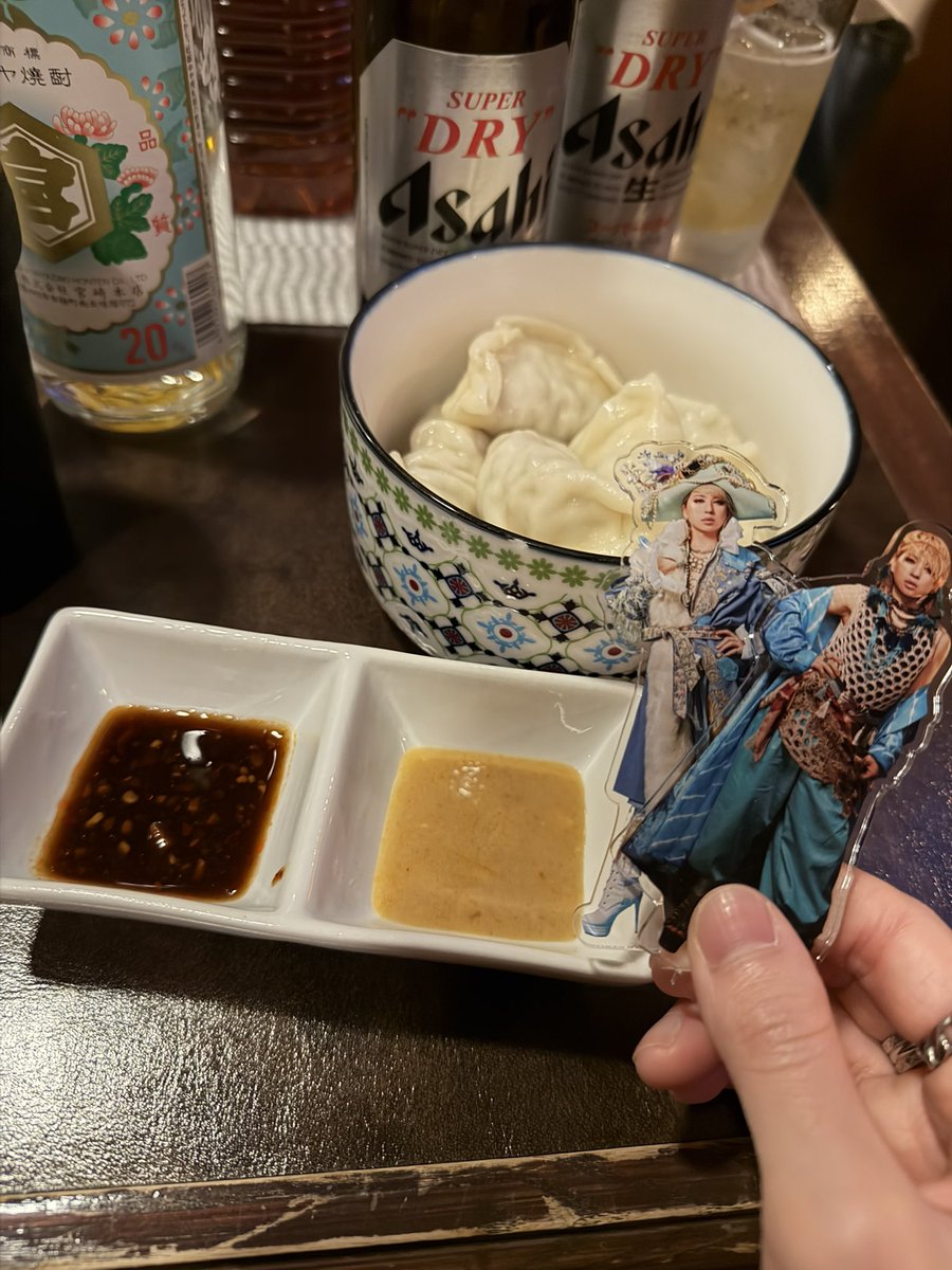 chumckcc's tweet photo. 先週西川口の部屋の後にANDANTEへ！餃子食べれて嬉しかった🥹楽しかった！ありがとうございました☺️
そして今からは長崎へ飛び立ちます✈️
長崎行くのもエンガブの部屋も楽しみー！ https://t.co/SsQB7p4tYE