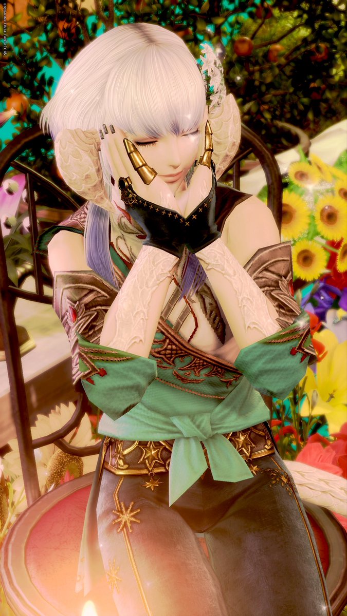 リリ tweet media